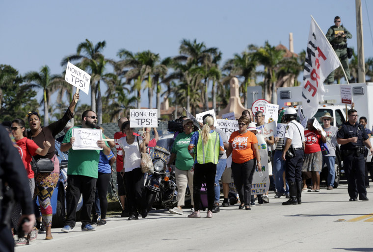 Image: Protesters march to President Donald Trump's Mar-a-Lago resort
