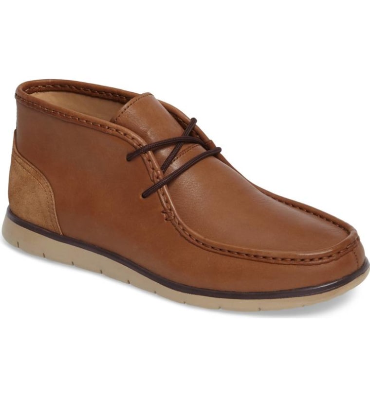 UGG Hendrickson Chukka Boot