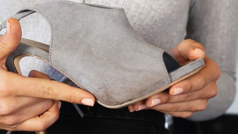 How to clean suede shoes