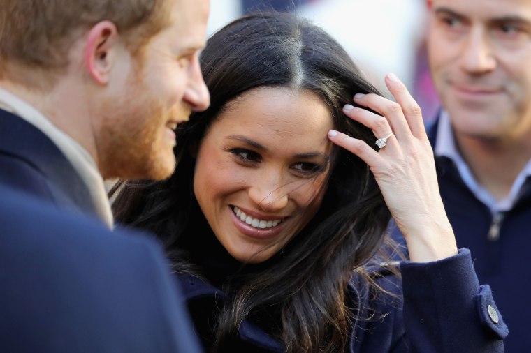 Meghan Markle steps out in Toronto with a H for Harry ring