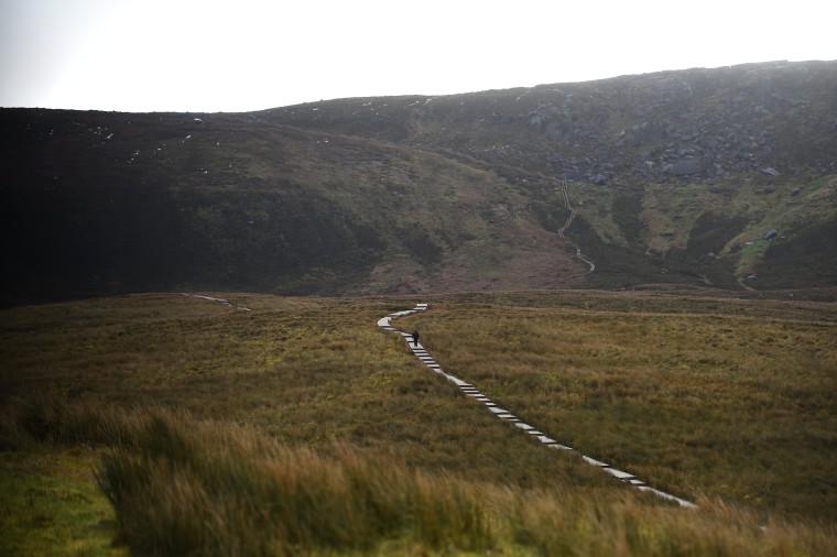 Image: A boardwalk to the border between Ireland and Northern Ireland