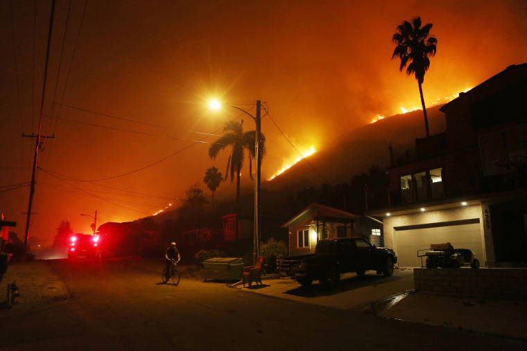 Image: Southern California Wildfires Forces Thousands to Evacuate