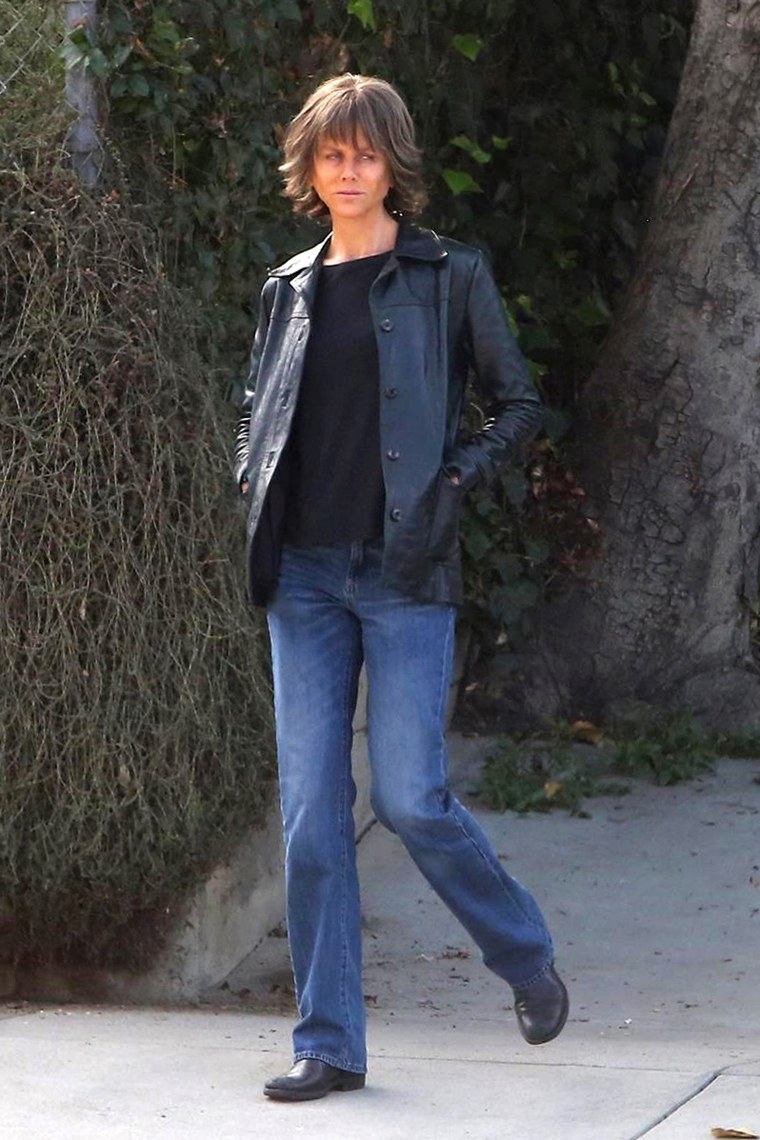 Nicole Kidman with short brown hair on set of "Destroyer" movie