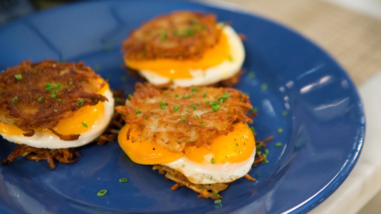 As we head into the second night of Hanukkah, Jamie Geller, author of "The Joy of Kosher," joins Megyn Kelly TODAY to demonstrate how to make a delicious holiday treat: latkes. Among her "next-level" latkes: a Reuben latke and even a breakfast lat