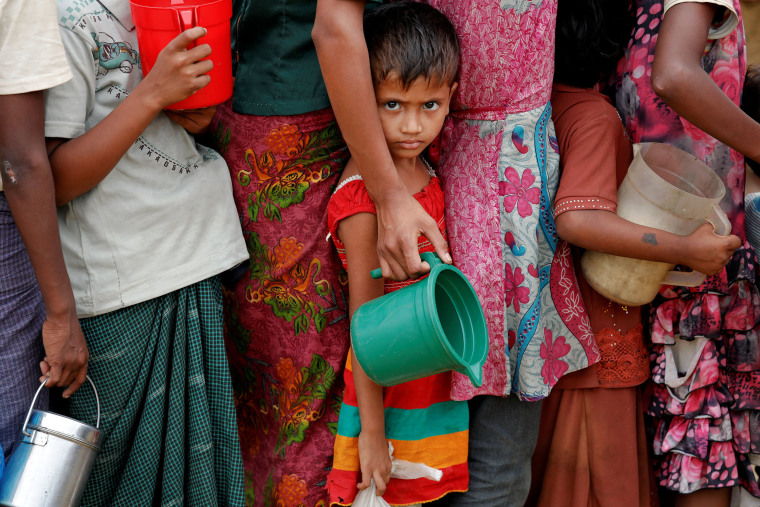 Image: Rohingya refugees