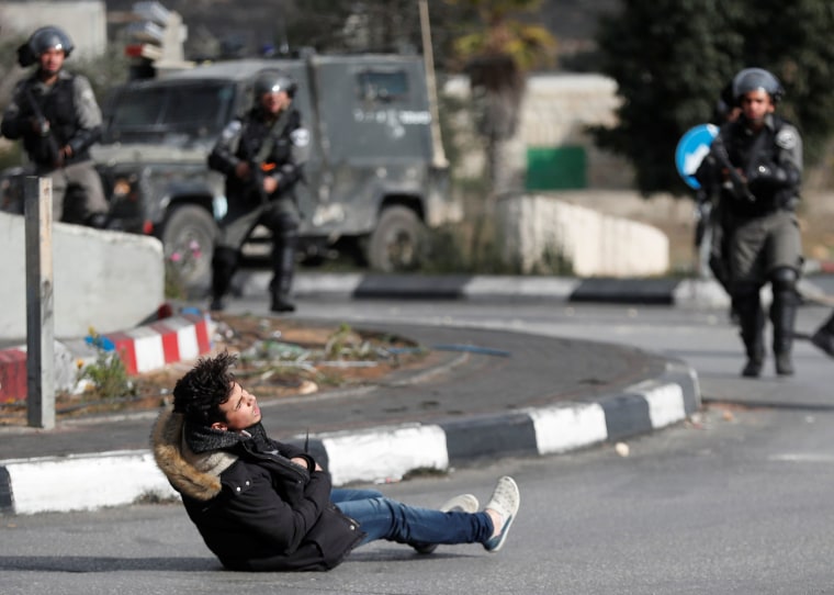 Image: Clashes in Ramallah
