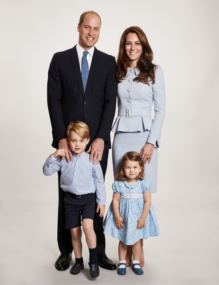 The Duke and Duchess of Cambridge share a new photograph of their family.