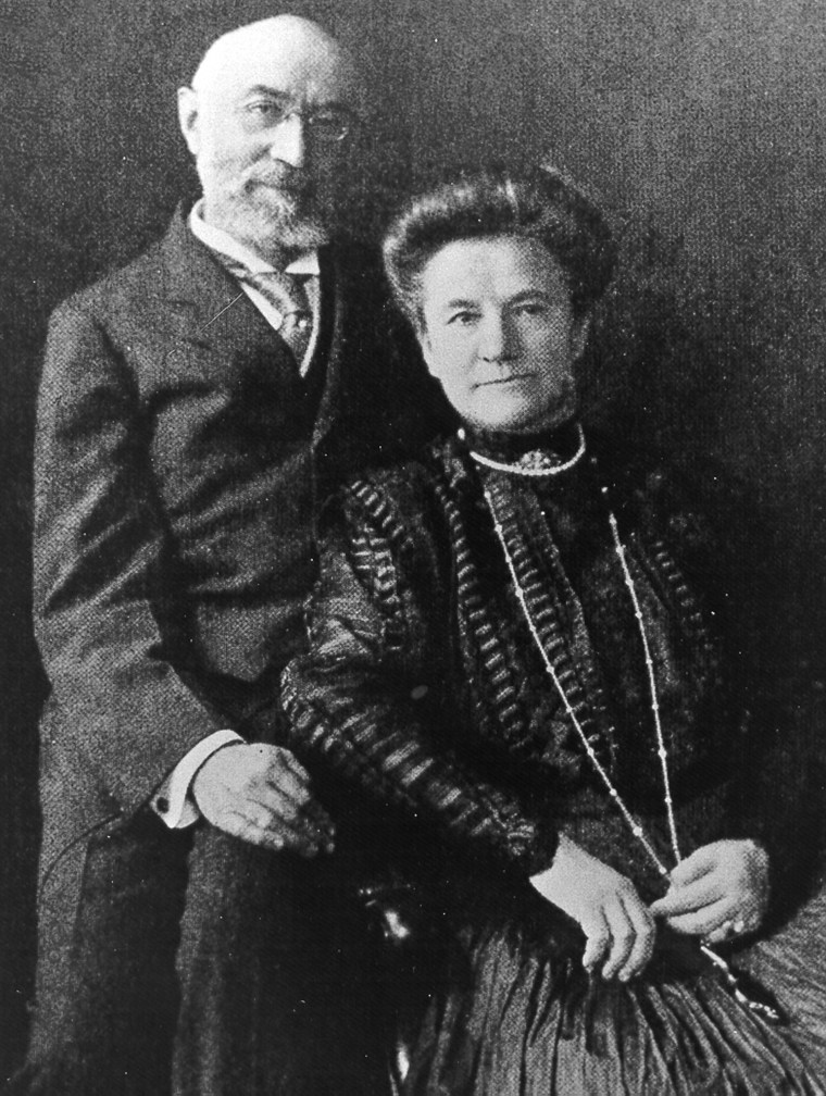 Isidor and Ida Straus. Photo taken in 1910.