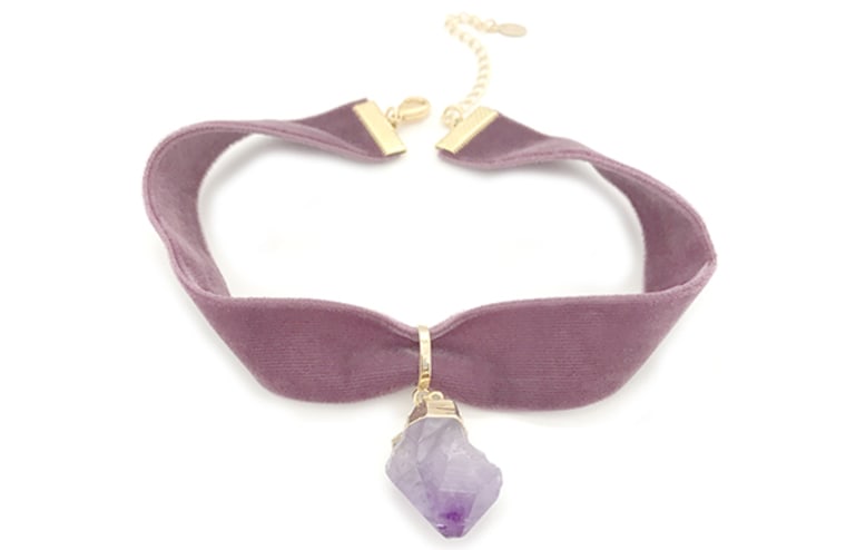 Velvet choker