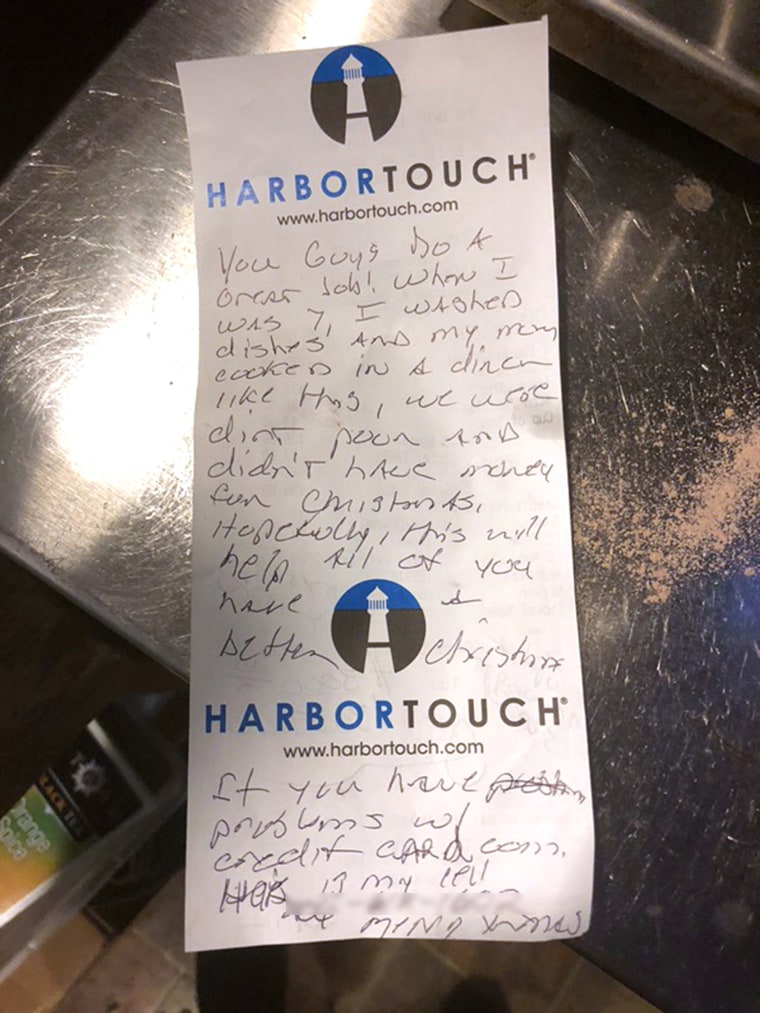 Clark left a heartwarming message on the back of the check.