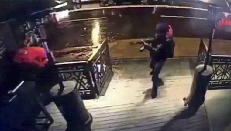 Image: Gun attack at a night club in Istanbul