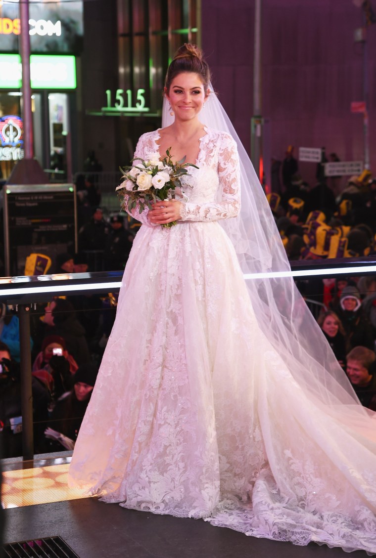 Maria Menounos marries on live TV in surprise wedding on New Year's Eve