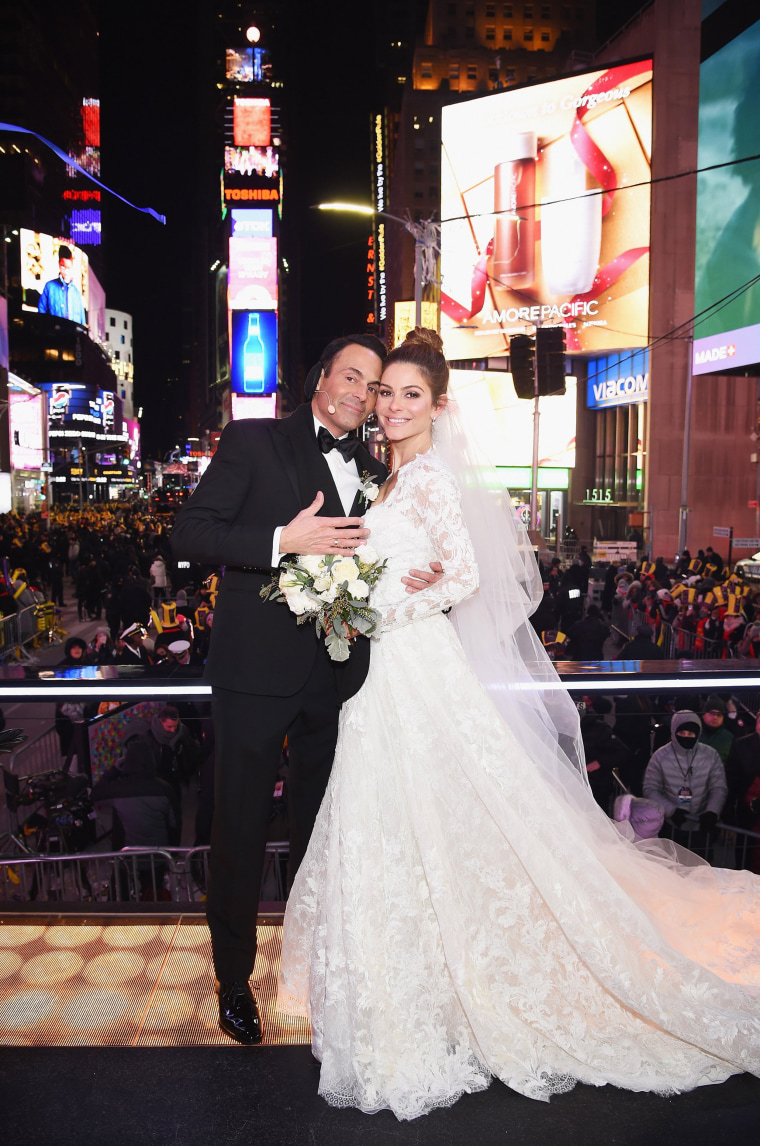 Maria Menounos marries on live TV in surprise wedding on New Year's Eve