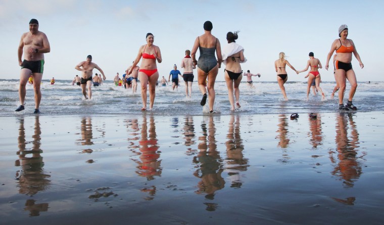 Image: New Year's Swim on Norderney island