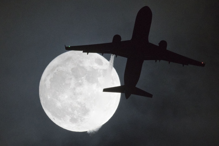 Image: London Supermoon