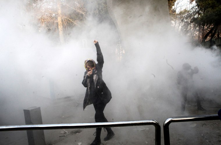 Image: Anti-government protest in Iran