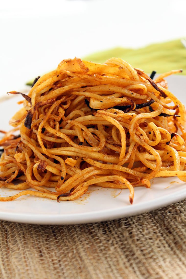 Image: Spicy spiralized shoe string jicama fries