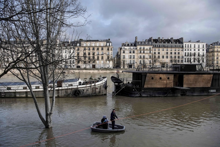 Image: France flooding