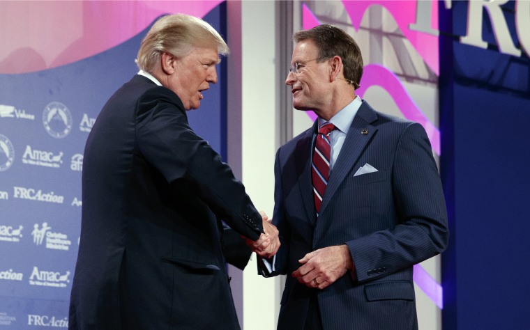 Image: Donald Trump,Tony Perkins