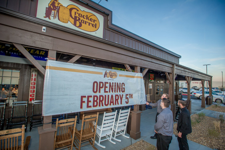 Cracker Barrel Old Country Store Opening