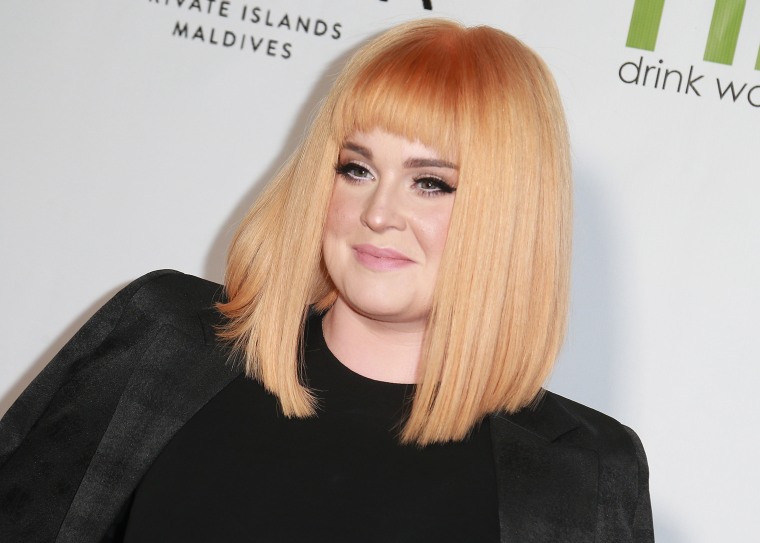 Kelly Osbourne orange hair 2017