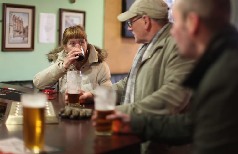 Image: Pub in Glasgow, Scotland