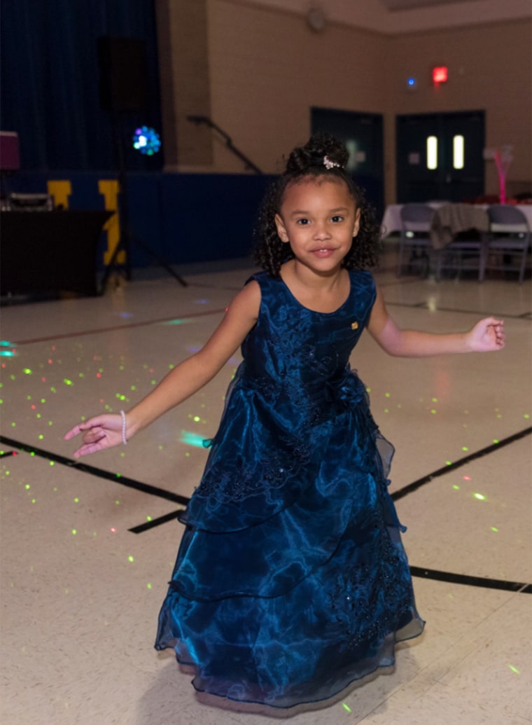 Soldier Escorts Daughter of Fallen Serviceman to Daddy-Daughter Dance