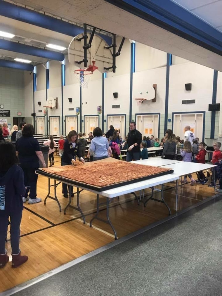 Giant pizza delivery to Trenton, MI elementary school