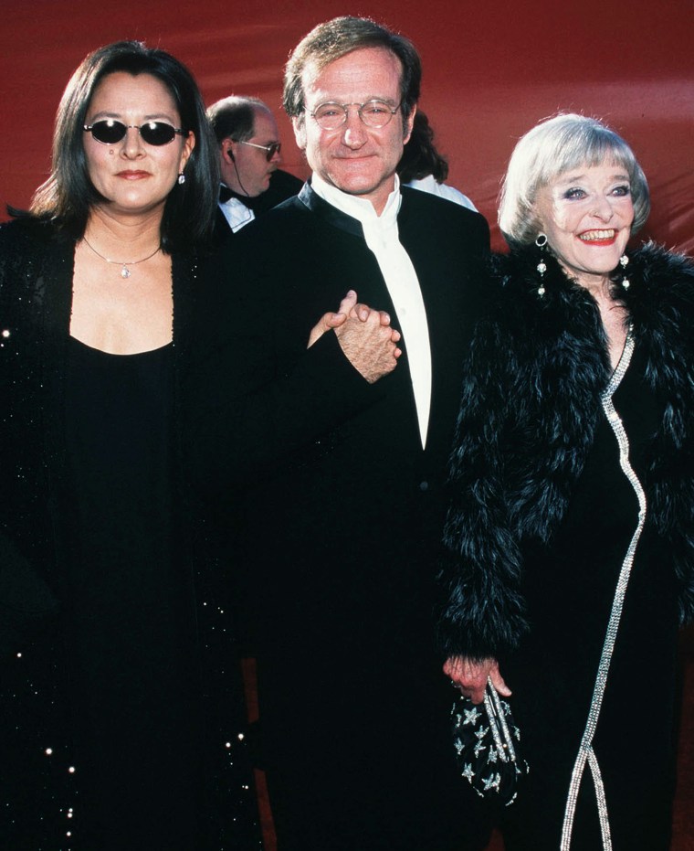 Robin Wililams, his wife Marsha and mother Laurie.