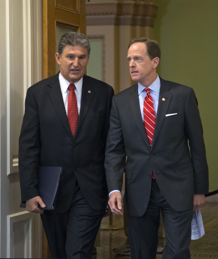 Image: Pat Toomey, Joe Manchin