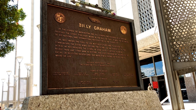 Image: Billy Graham historical plaque in Los Angeles