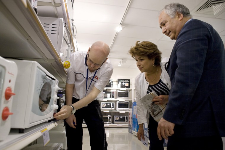 Image: Microwave oven in France