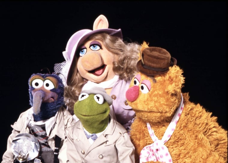 Miss Piggy Dishes on Muppets Movie, Kermit, Ernie and Bert Rumors