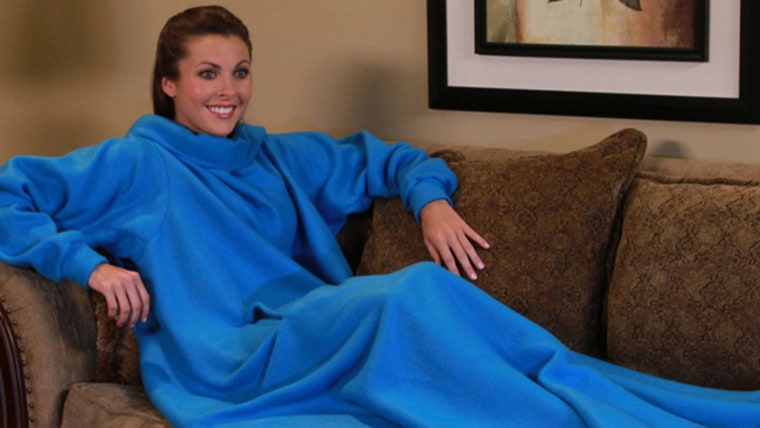Image of a Snuggie. The FTC is sending refund checks to people who bought the product through Allstar Marketing Group