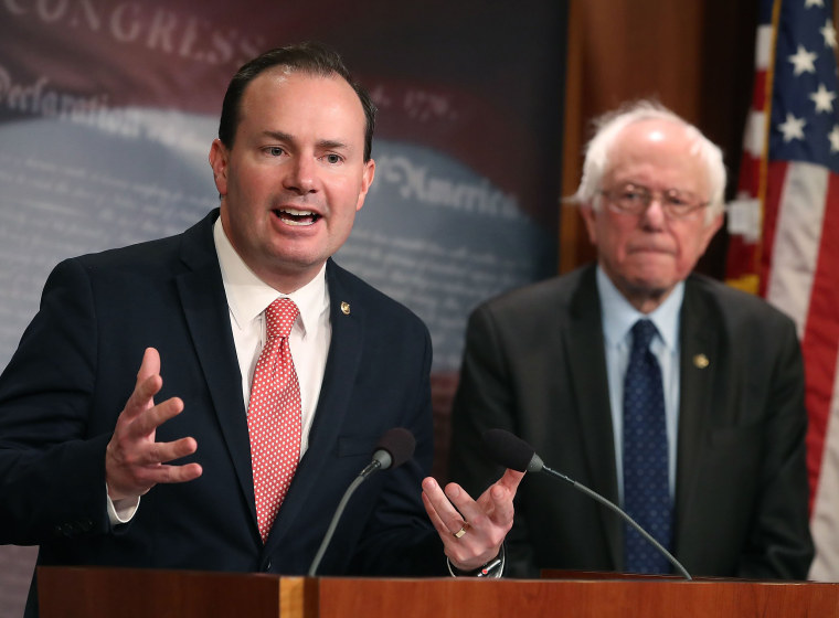 Image: Senator Sanders, Lee, And Murphy Hold News Conference On Removing U.S. Armed Forces From Conflict With Saudi Arabia And Houthis In Yemen