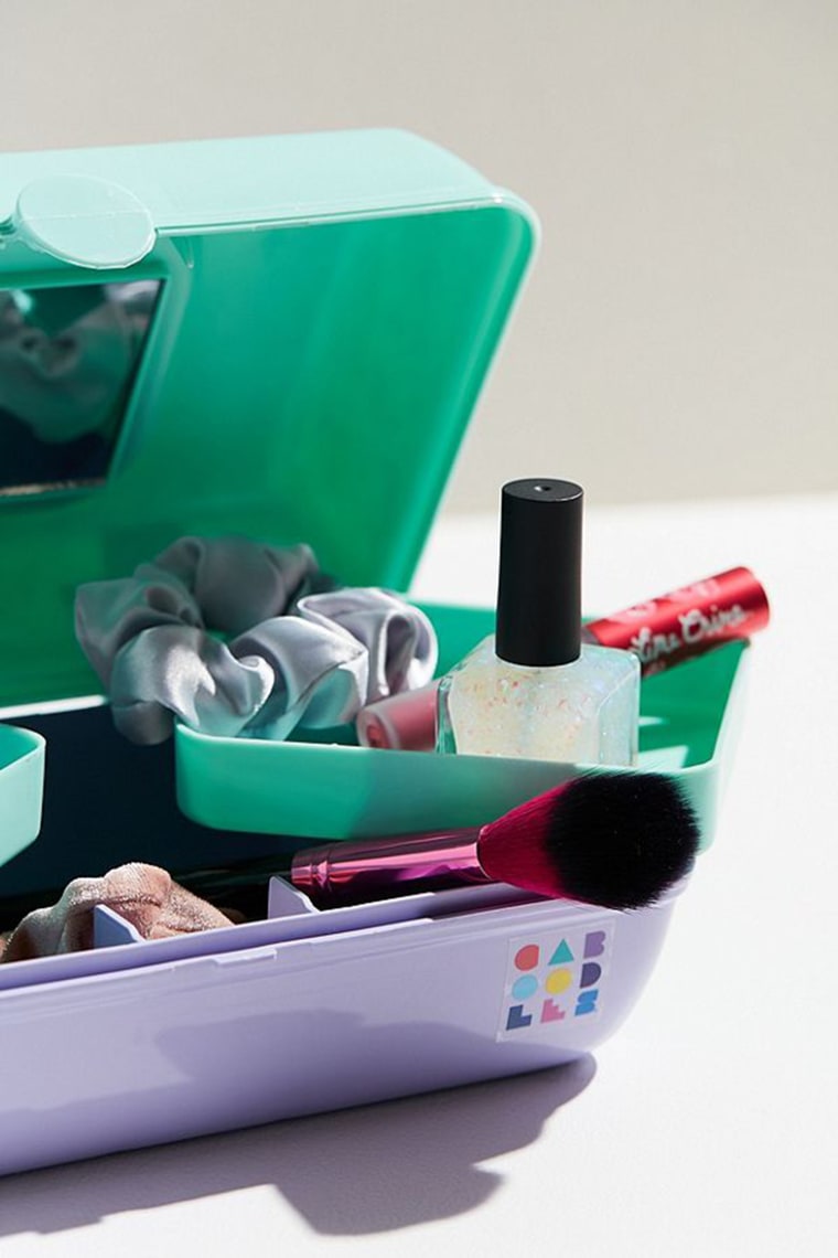 Why the '90s Caboodles Case Is the Greatest Makeup Organizer Ever