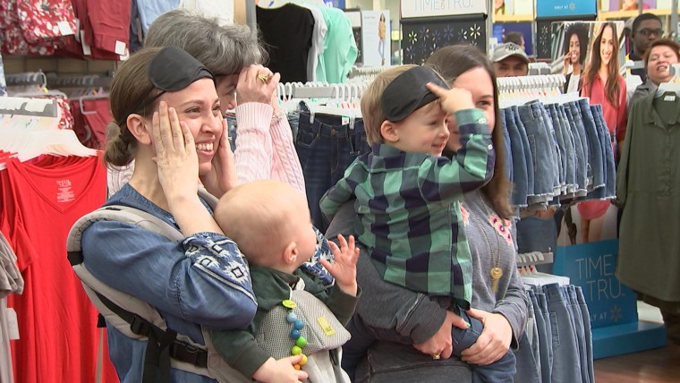 Two Women Get Gorgeous Ambush Makeovers At Walmart 3647