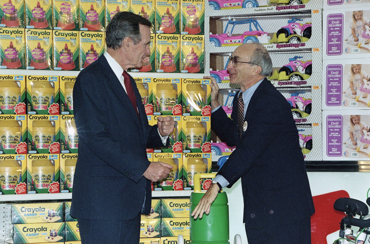 image: George H.W. Bush and Charles Lazarus 