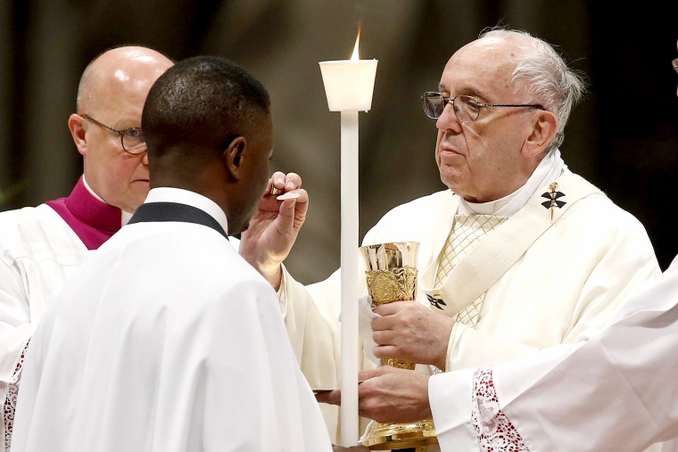 Image: Pope Francis' Easter Vigil mass