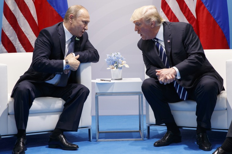 Image: Trump meets with Putin at the G20 Summit