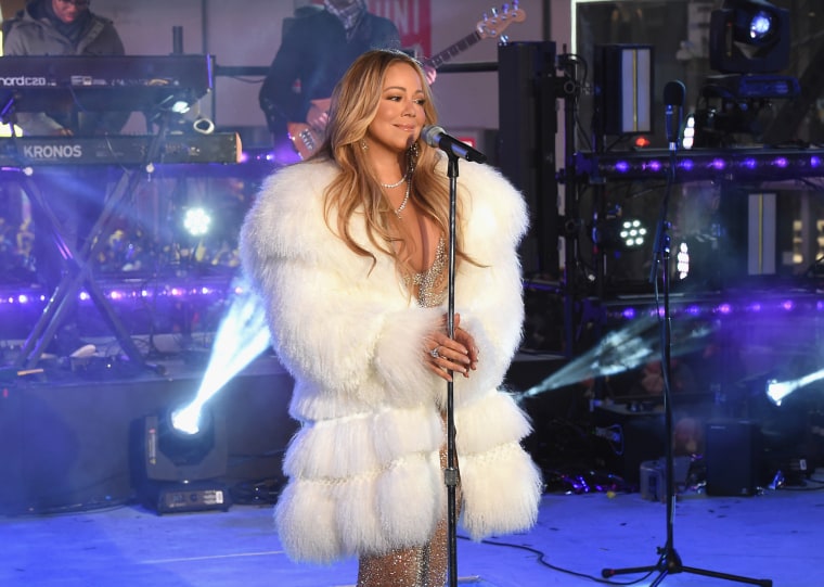 Image: Mariah Carey performs at the Dick Clark's New Year's Rockin' Eve