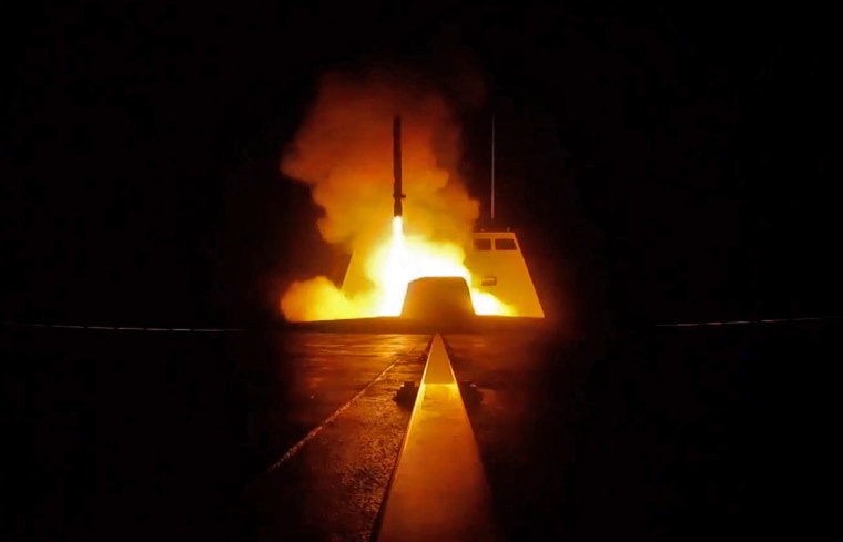 Image: France Syria missile launch