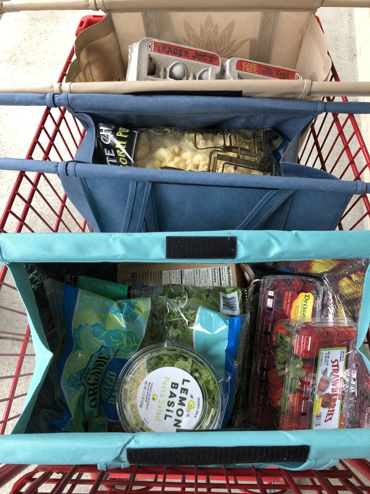 Kitchen Hack: Storing Plastic Grocery Bags