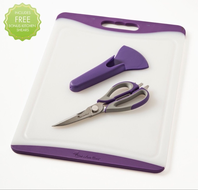 Chef Made Easy purple cutting board with complimentary cutting shears.