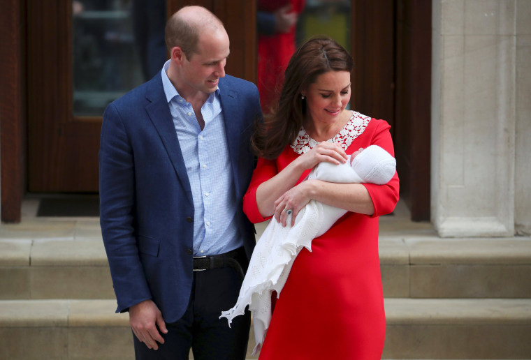 Image: Britain's Catherine, the Duchess of Cambridge and Prince William leave the Lindo Wing of St Mary's Hospital with their new baby boy in London