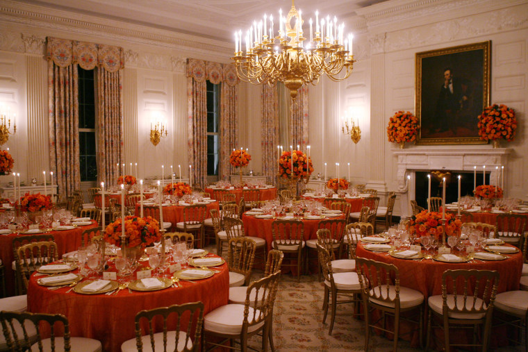 Image: President And Mrs. Bush Welcome French President To White House