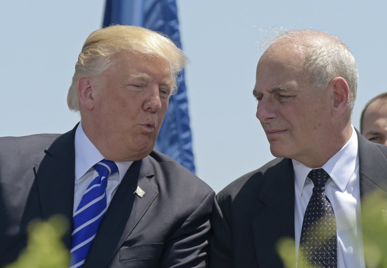 Image: Donald Trump, John F. Kelly