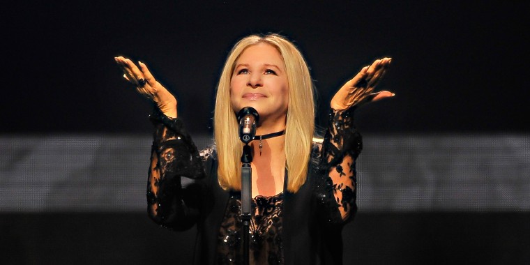 No nail extensions for Barbra Streisand! 