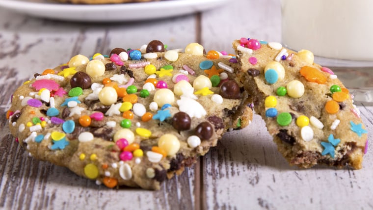 Graffiti Sprinkle Cookies