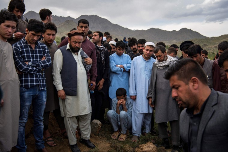 Image: AFGHANISTAN-UNREST-ATTACK-FUNERAL